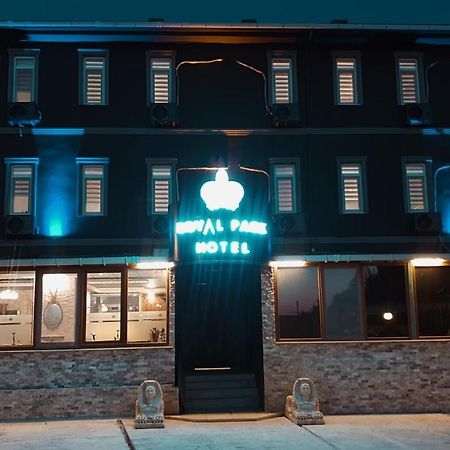 Royal Park Hotel Corlu Bed And Breakfast Tekirdağ Exterior foto
